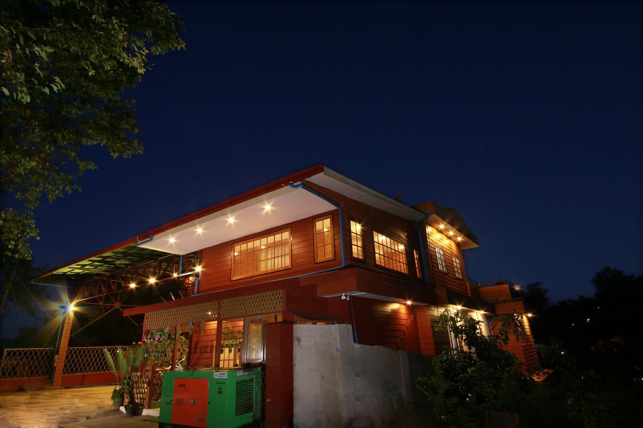 Essence Motel Kalaw Exterior photo